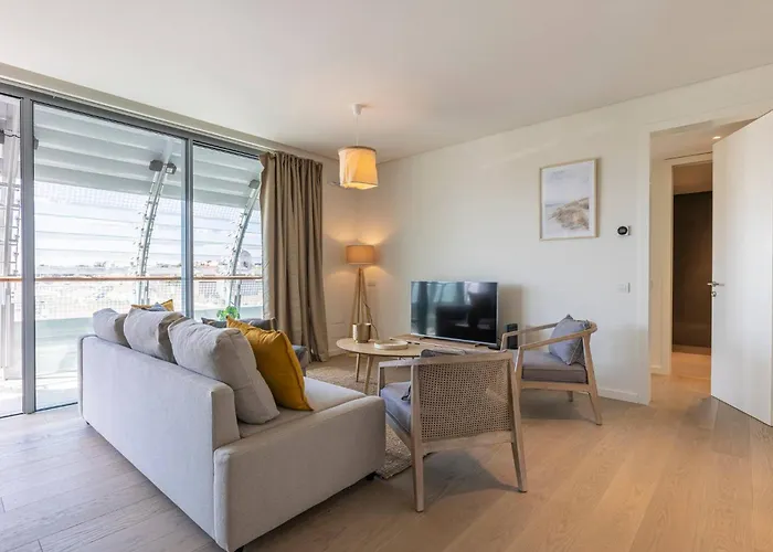 Prata Riverside Viii By Innkeeper