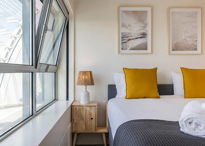 Prata Riverside Viii By Innkeeper